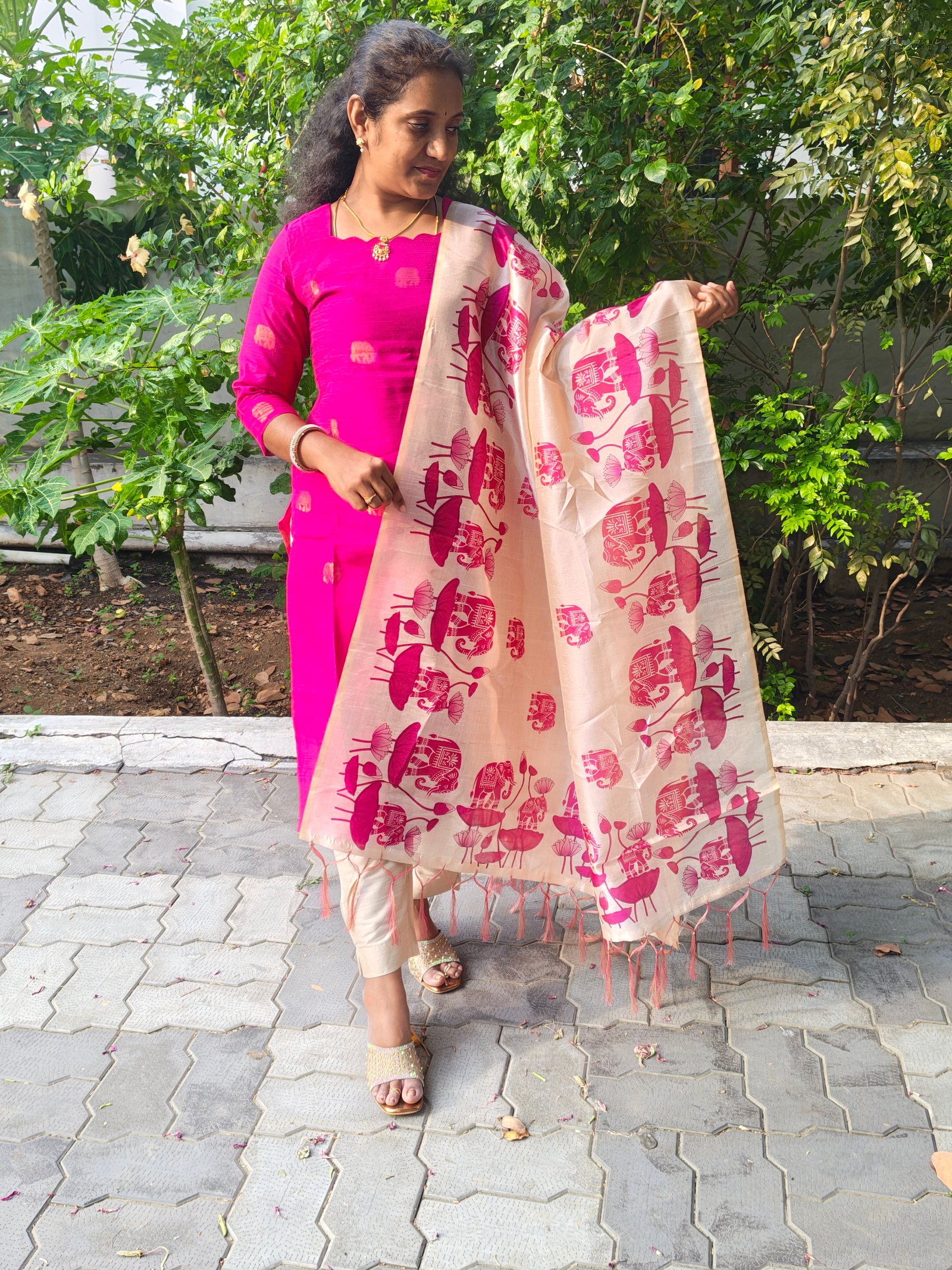 3 Pcs Rawsilk Kurti Set