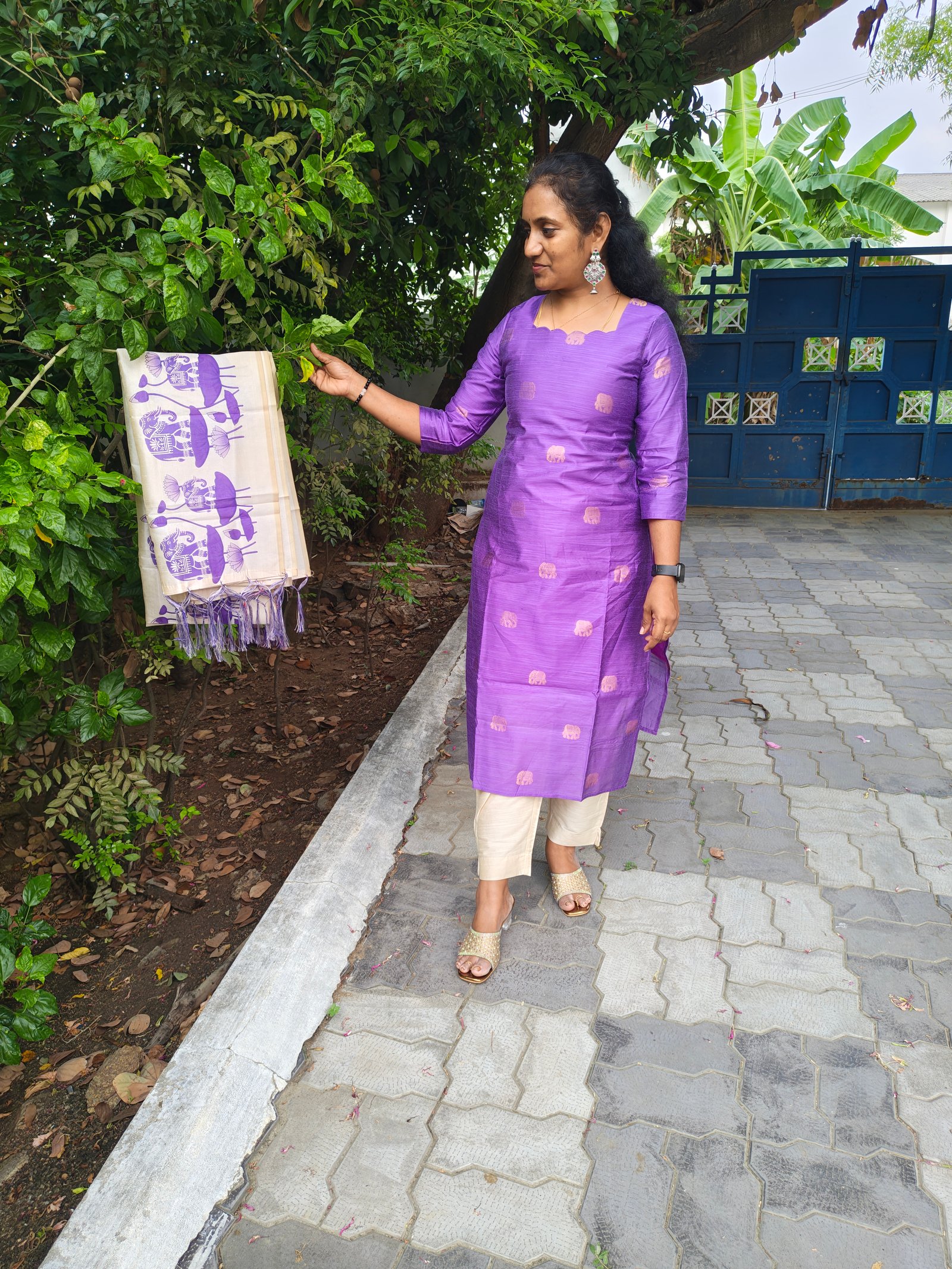3 Pcs Rawsilk Kurti Set