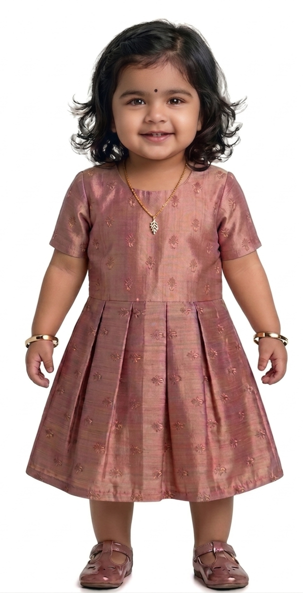 Ryna Kids — a small sibling.